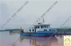 挖泥船